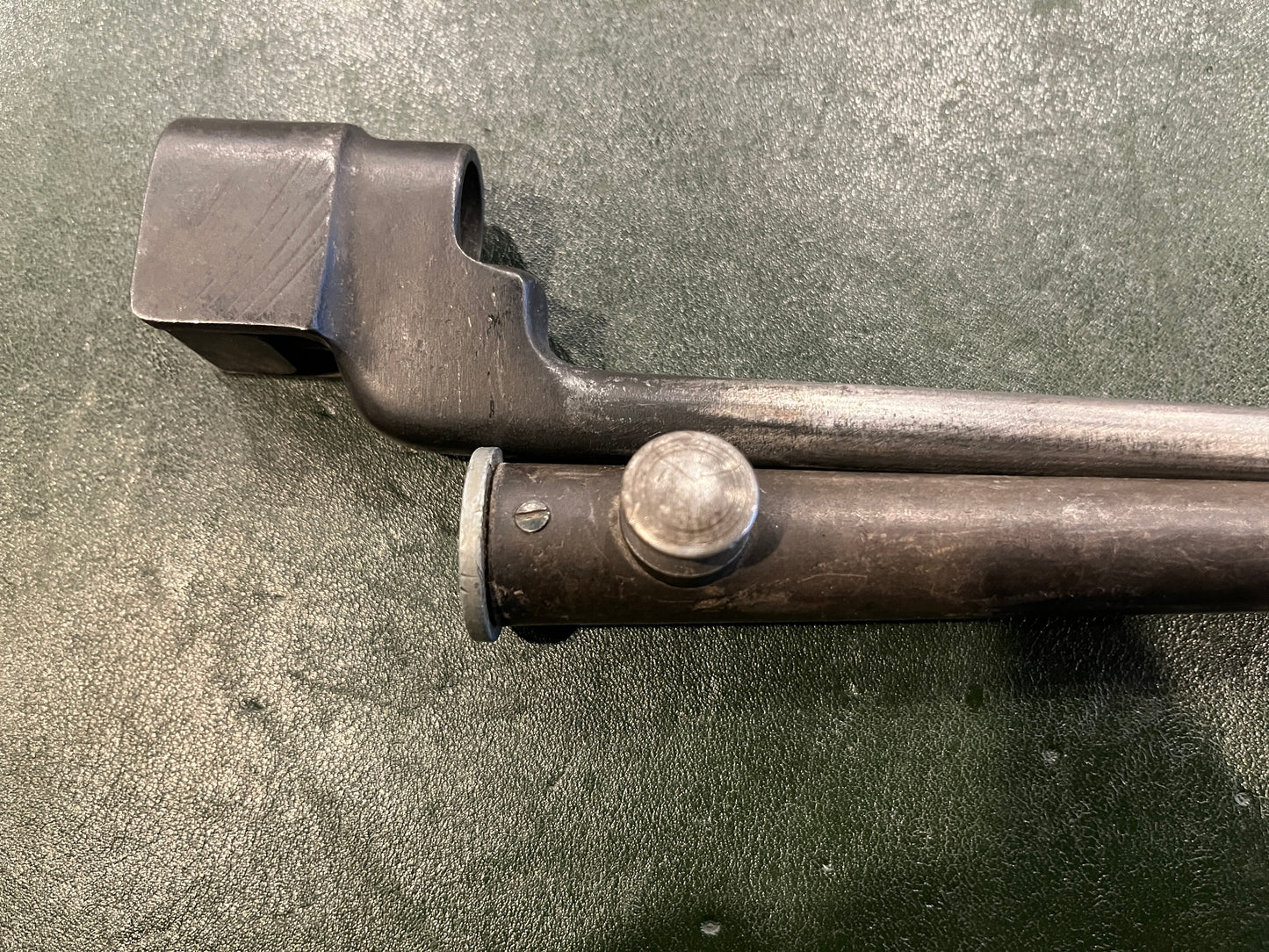 Baïonnette Lee-Enfield n° 4 Mk II avec fourreau d'origine – Modèle militaire britannique