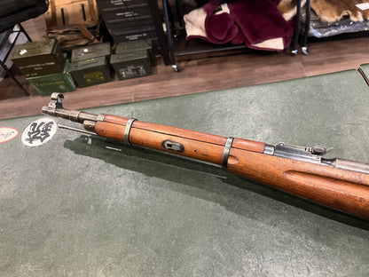 Carabine Mosin-Nagant M44 hongroise, calibre 7,62 × 54R – Production FÉG 1952, baïonnette pliante d'origine
