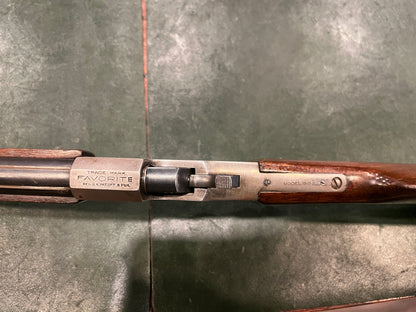 Carabine à un coup J. Stevens « Favorite » modèle 1915 – calibre .25 Stevens Rimfire, fabriquée aux États-Unis