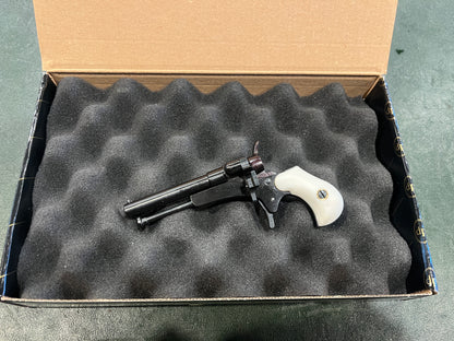 Pedersoli Derringer Guardian Pearl Grip 4.5mm BB/ Pellet Percussion Pistol – #11 Cap