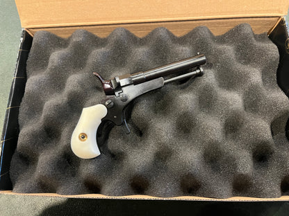 Pedersoli Derringer Guardian Pearl Grip 4.5mm BB/ Pellet Percussion Pistol – #11 Cap