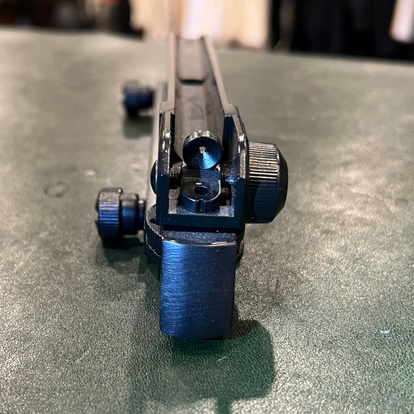 Poignée de transport de fusil amovible avec rail Picatinny intégré