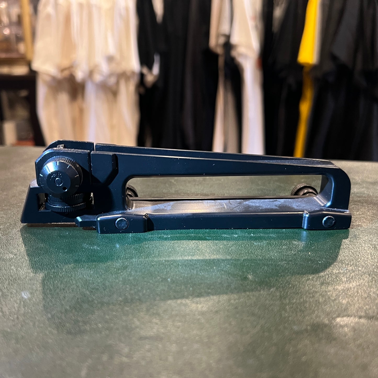 Poignée de transport de fusil amovible avec rail Picatinny intégré