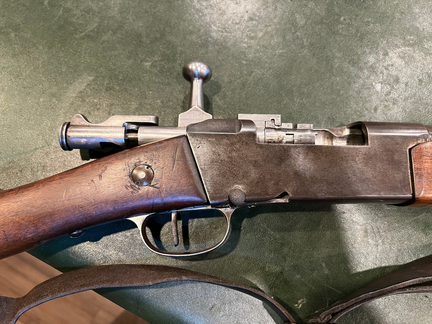French Lebel Mle 1886 M93 Infantry Rifle – 8×50mmR Lebel – Tulle Arsenal – MAT 1917 Barrel – Matching Major Components – Excellent Bore – Original French Military Sling