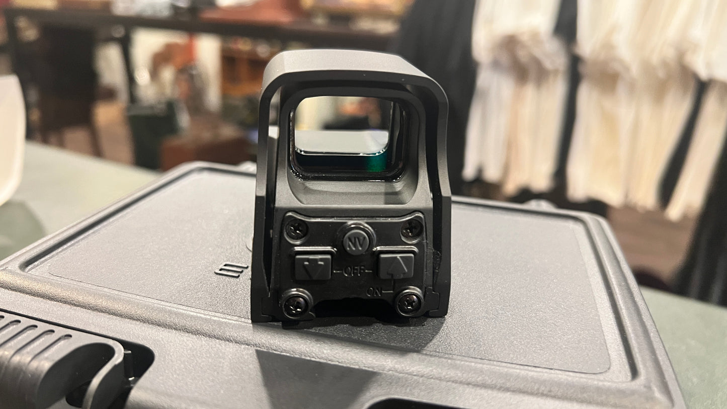 EOTech XPS3-0 Holographic Sight – Like New, Complete with Box & Docs