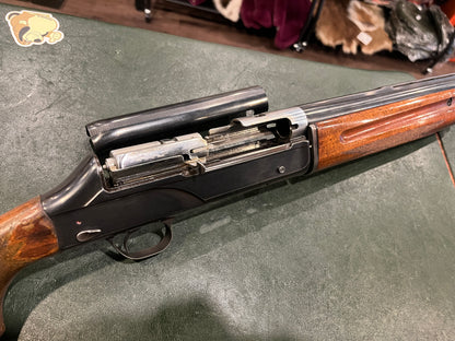 Breda Semi-Auto 12 Gauge Shotgun – Made in Italy – Removable Dust Cover Design