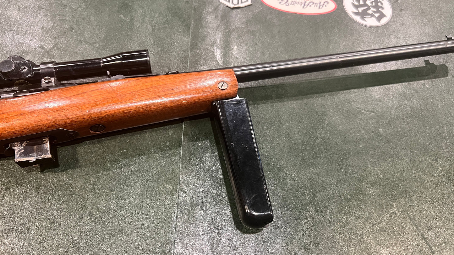 Mossberg Model 352KC | .22LR Semi-Auto Rifle with Bushnell 3–7x20 Scope