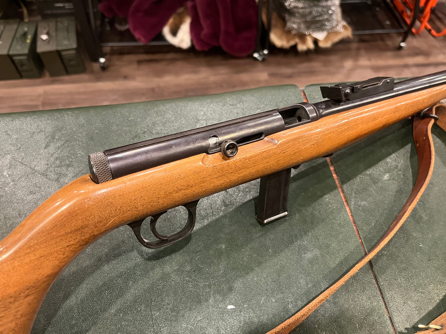 Gevarm Carabine Automatique A3 Target Model .22LR Semi-Automatic Rifle – Made in France – Open-Bolt Design with 5 Front Sight Inserts