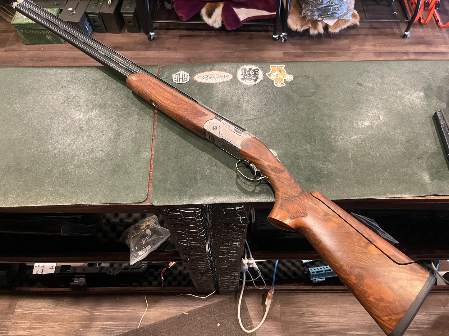 Beretta 694 Sporting Over/Under Shotgun – 12GA, 30" Barrels, Adjustable Stock, Case & Accessories – Excellent Condition (In-Store Pickup Only)