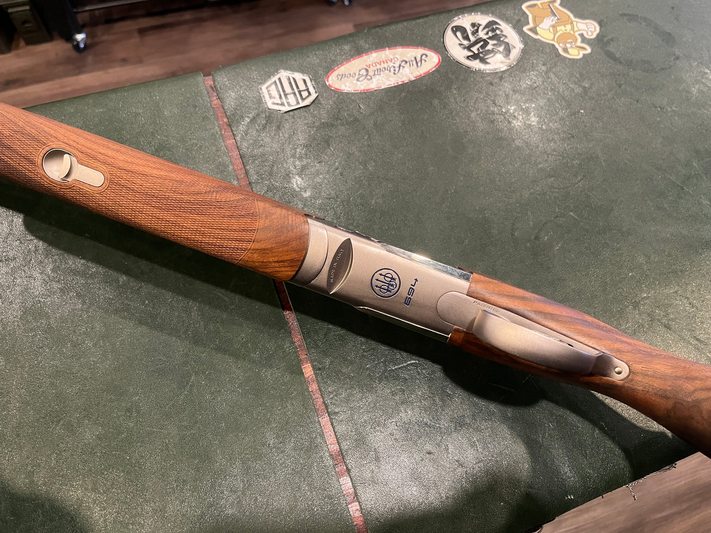 Beretta 694 Sporting Over/Under Shotgun – 12GA, 30" Barrels, Adjustable Stock, Case & Accessories – Excellent Condition (In-Store Pickup Only)