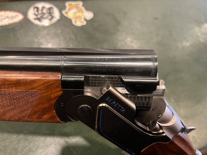 Beretta 694 Sporting Over/Under Shotgun – 12GA, 30" Barrels, Adjustable Stock, Case & Accessories – Excellent Condition (In-Store Pickup Only)