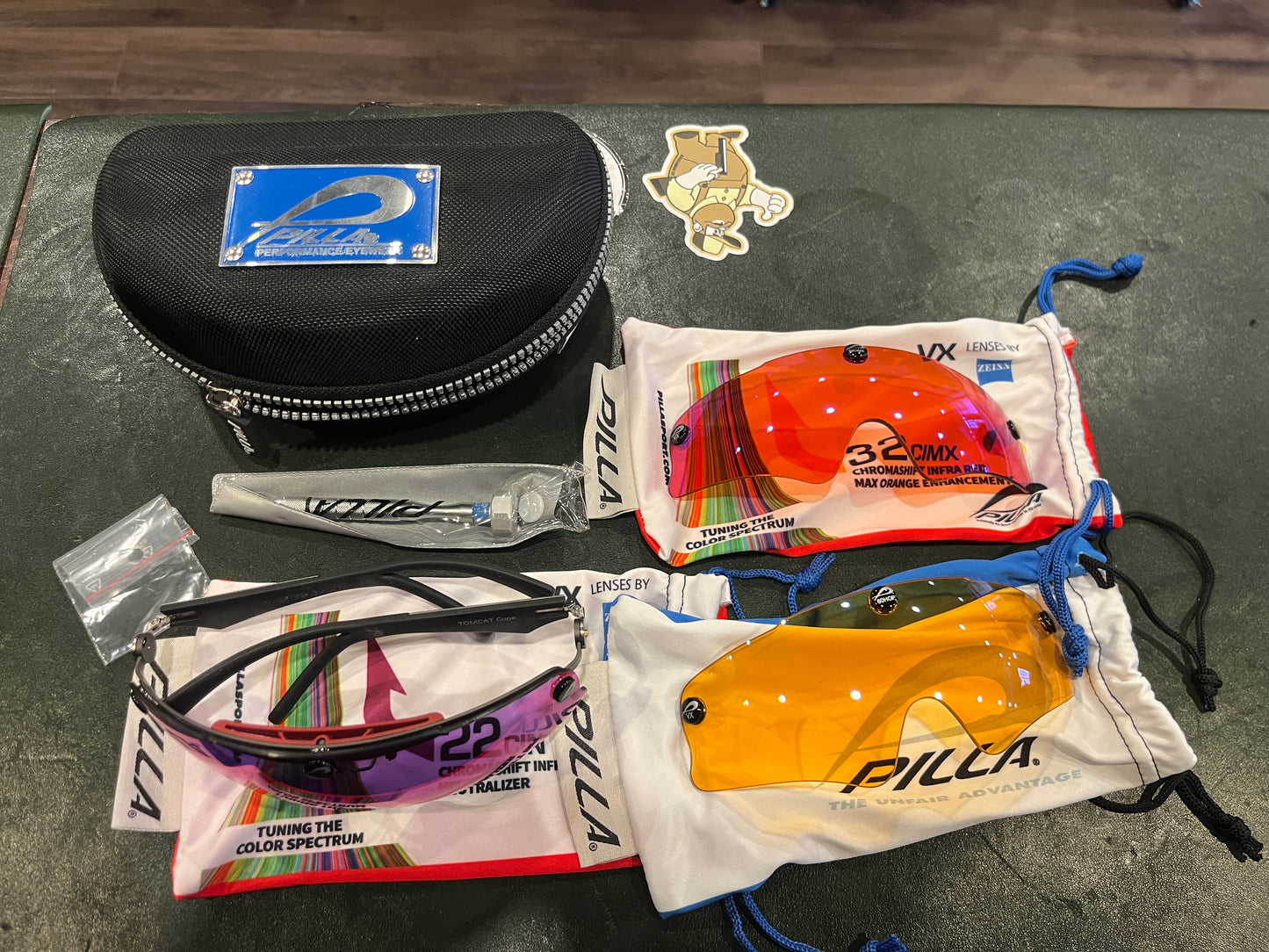 Kit de lunettes de tir Pilla Performance – Monture Tomcat avec verres Zeiss VX (22CI, 32CIMX, Orange) – Étui et accessoires