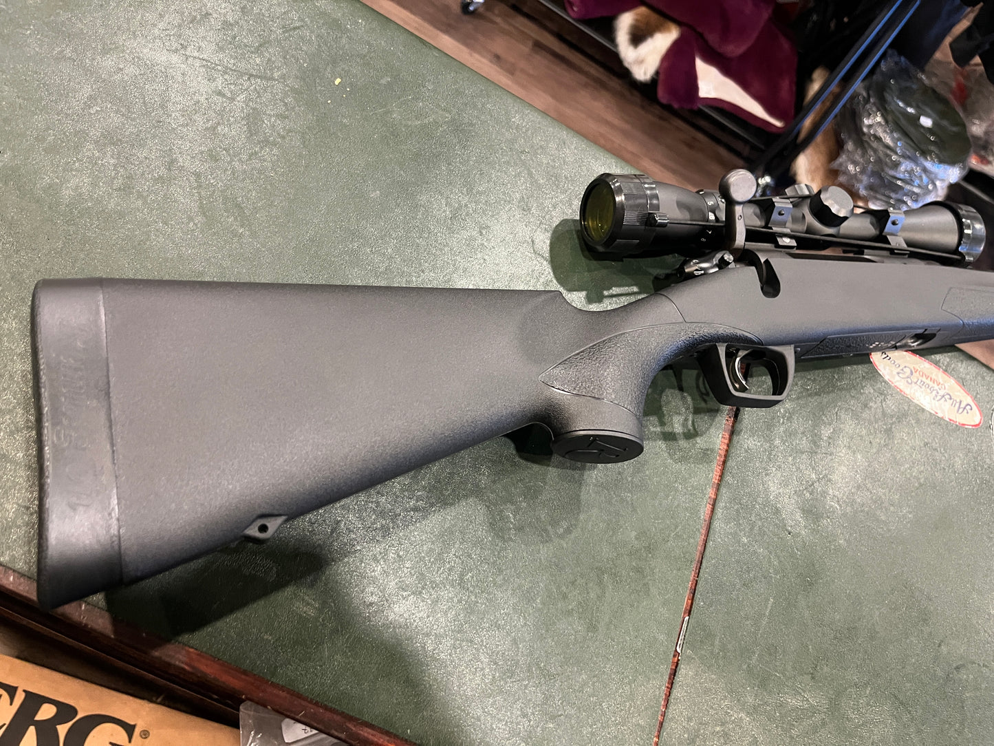 雷明顿 783 栓动步枪 – .223 雷明顿 – 22 英寸枪管 – 3-9x40 瞄准镜 – 包含塑料枪盒