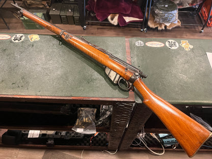 Fusil britannique Long Lee-Enfield No.I Mk.I* (1901) avec hausse de volée complète, configuration originale non-CLLE, époque de la guerre des Boers, calibre .303 British