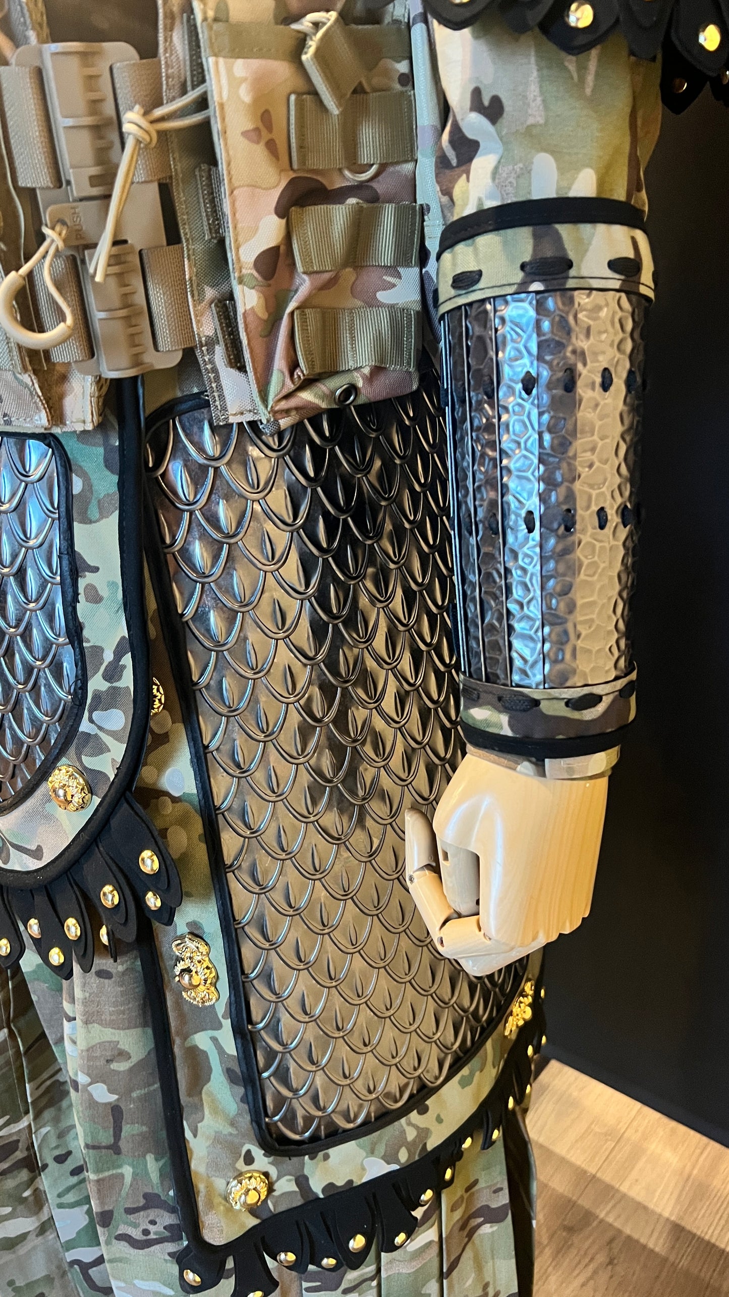 Hybrid Tactical Armor – Ancient Chinese Elements Meets Modern Gear