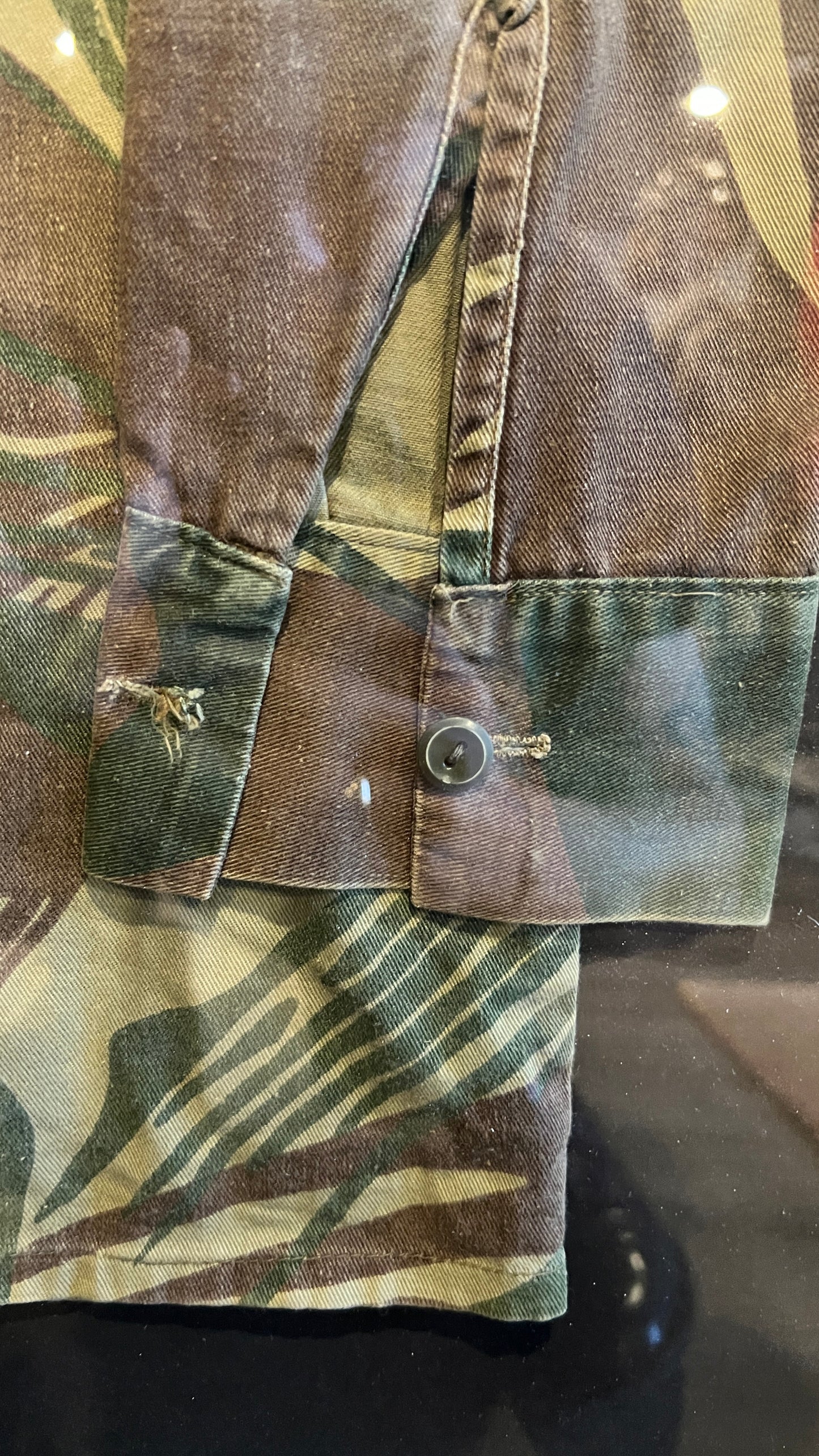 Rhodesian Brushstroke Camo Shirt (Statesman) – Large Framed Display with Unit Patches