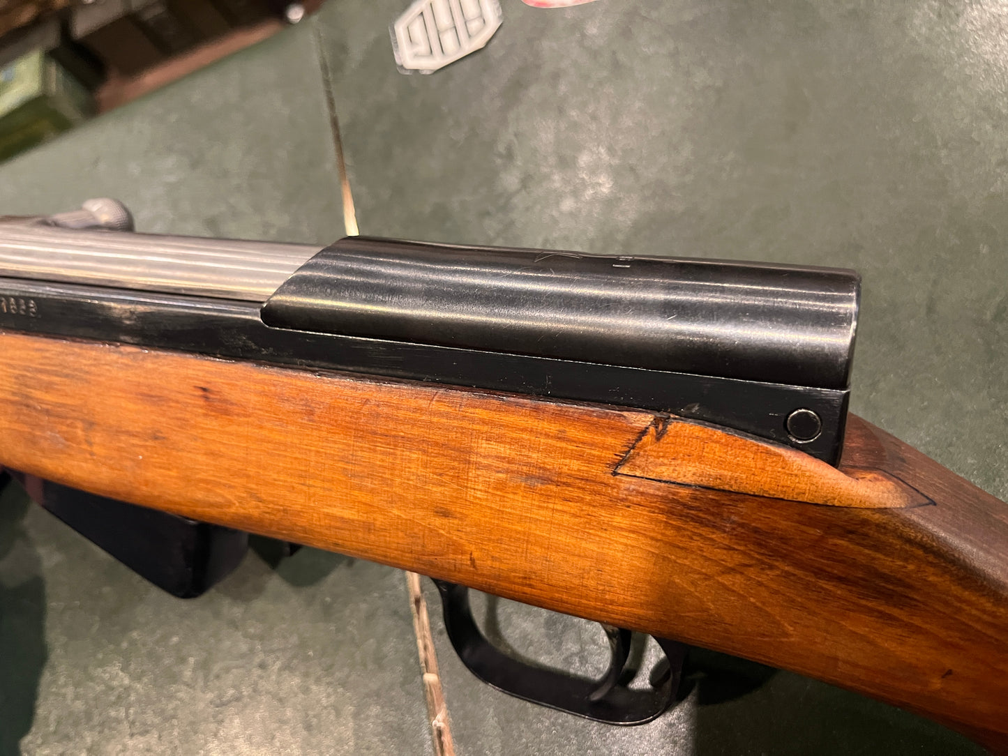 Carabine semi-automatique SKS russe – 7,62 × 39 – Canon marqué OP-SKS – Percuteur à ressort – Culasse marquée 1950