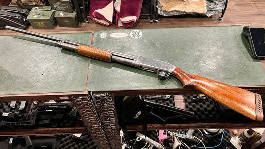 Winchester Modèle 12 en calibre 12 2 3/4" Plein