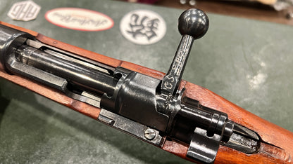 Fusil tchèque Vz.24 (马四环) - 7,92 × 57 Mauser comprend une pochette de munitions en cuir d'origine et un clip rare