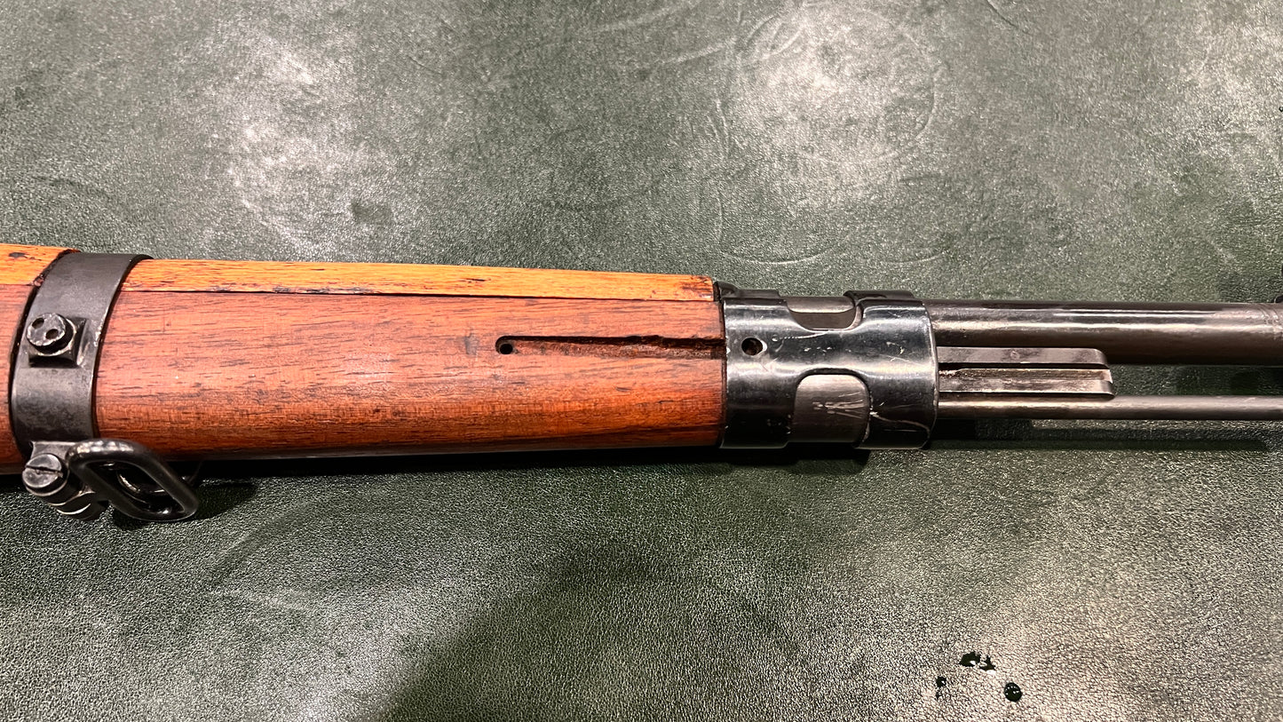 Fusil tchèque Vz.24 (马四环) - 7,92 × 57 Mauser comprend une pochette de munitions en cuir d'origine et un clip rare