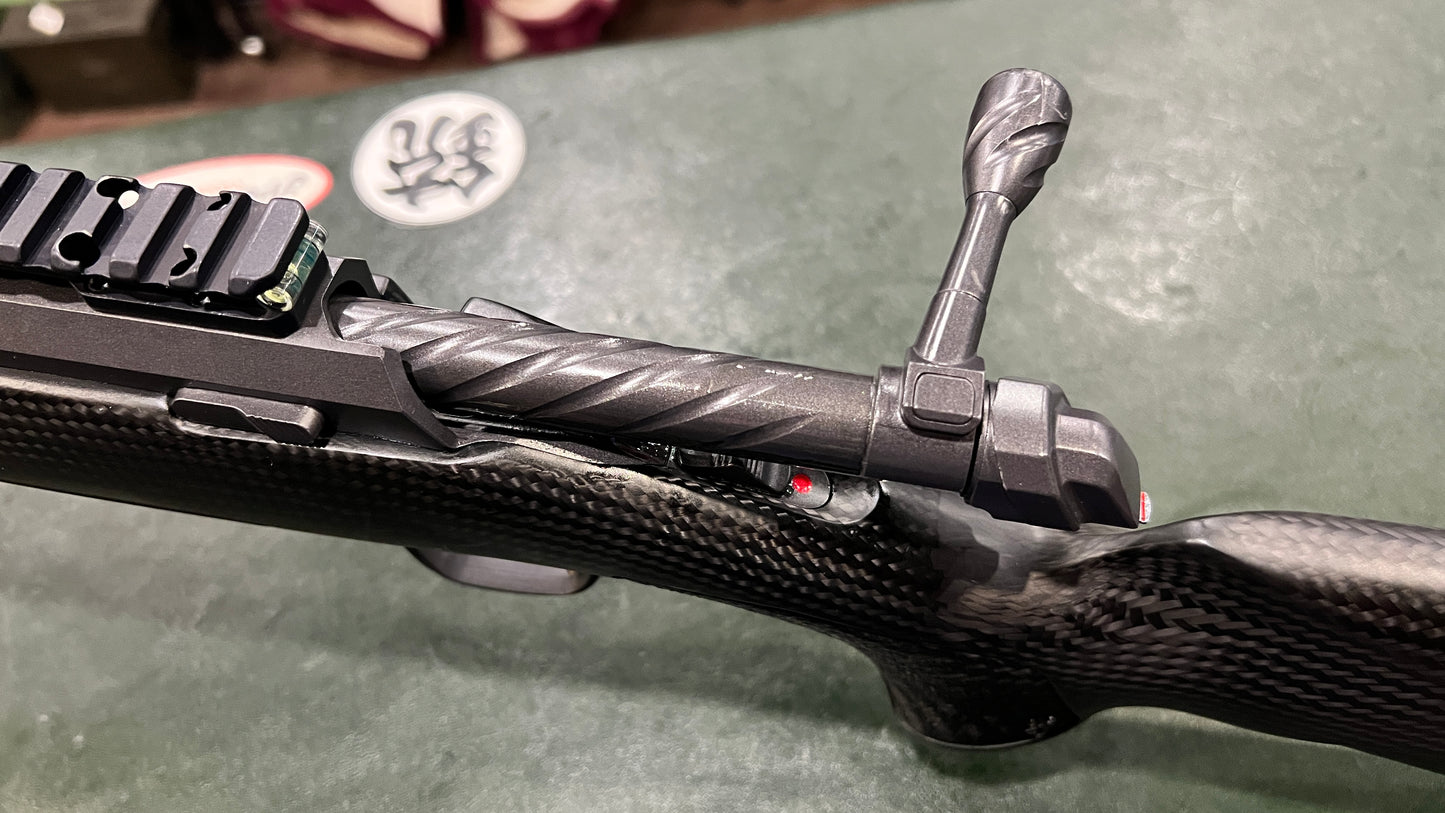Browning X-Bolt Pro • 6,5 Creedmoor (1:7) • Verrou cannelé • Canon fileté + RecoilHawg • Comme neuf