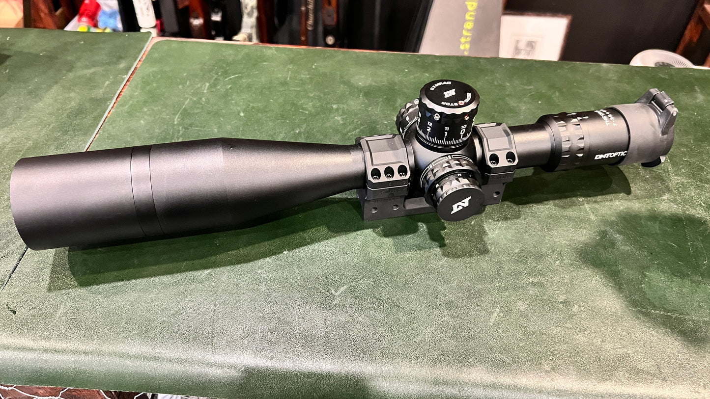 Lunette de visée de précision DNT Optics 7–35x56 FFP