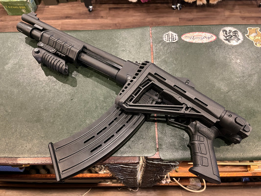 Canuck Recon 2 Pump-Action Shotgun 12GA 3″ – Mag-Fed – Extended Choke Tube – Drum & Multiple Magazines Package