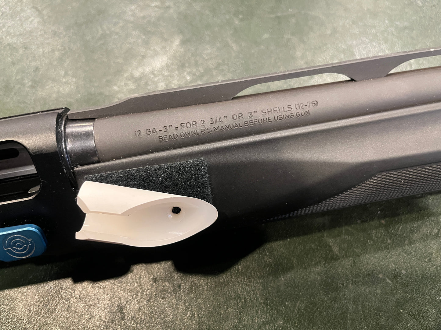 Stoeger M3000 Semi-Auto Shotgun 12GA 3″ – 30″ Vent Rib Barrel – Includes Choke