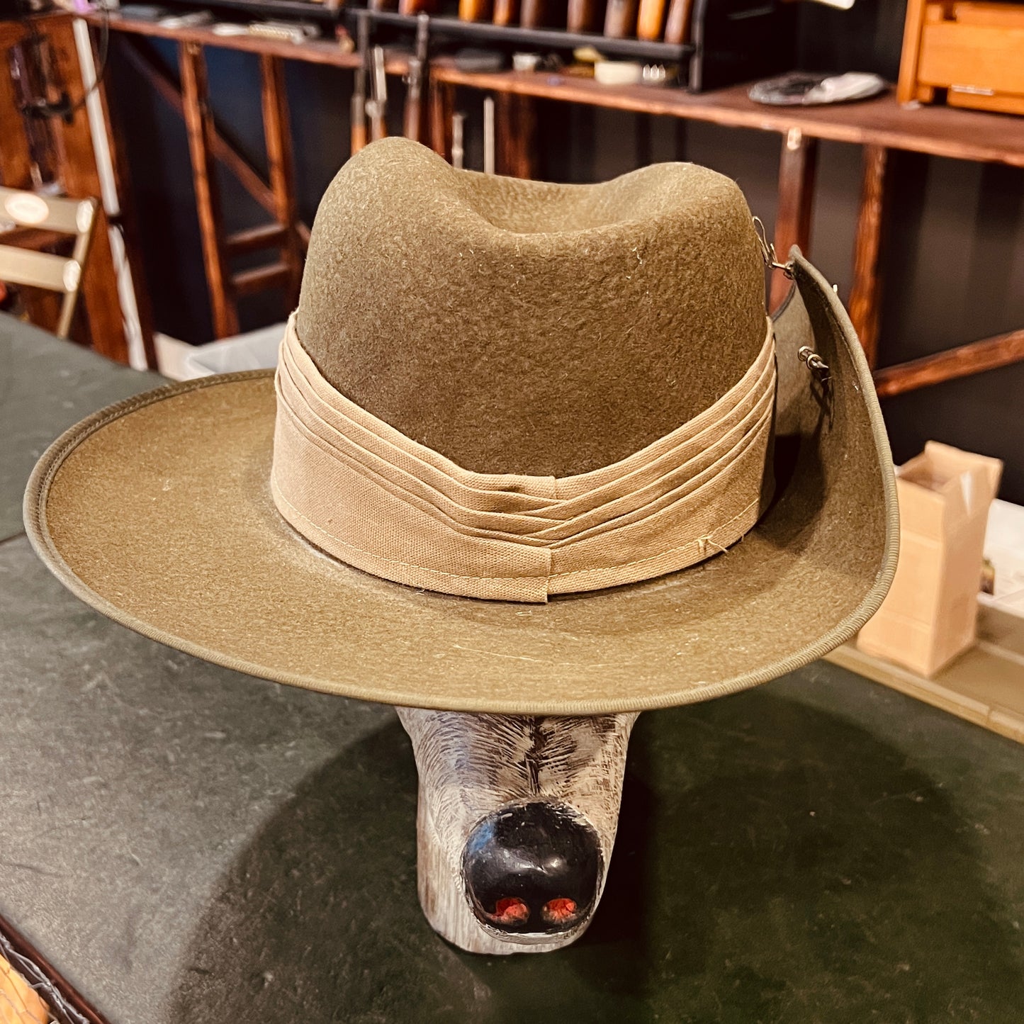 Vintage Australian Slouch Hat with Australian Military Forces Rising Sun Badge