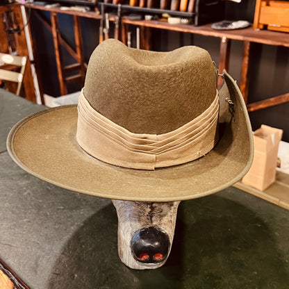 Vintage Australian Slouch Hat with Australian Military Forces Rising Sun Badge