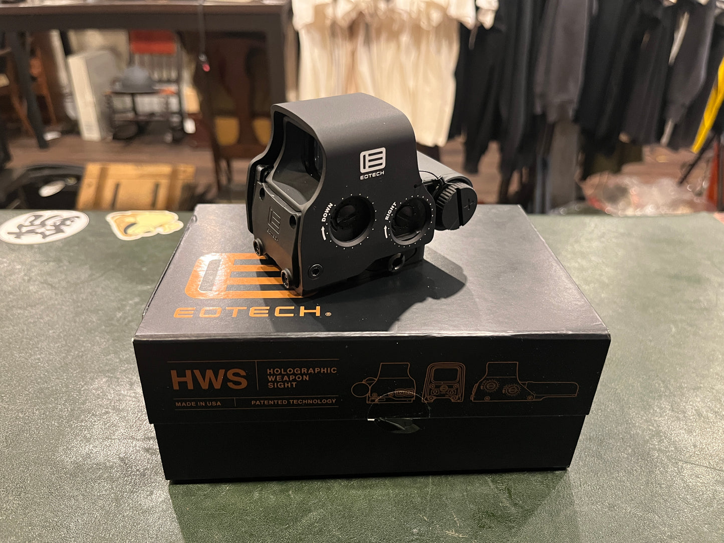 EOTech EXPS2-2 Holographic Sight – 68 MOA Ring & Dual Dot Reticle – Like New in Box