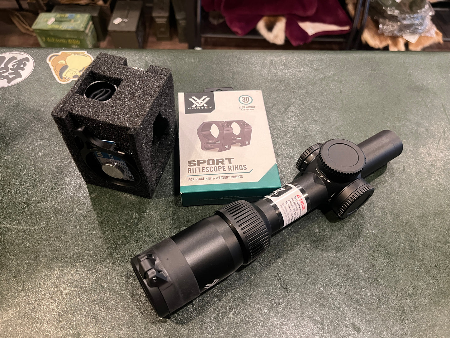 Vortex Strike Eagle 1-8×24 FFP Riflescope – LPVO – Never Used – Includes Original Box & Vortex 30mm Rings