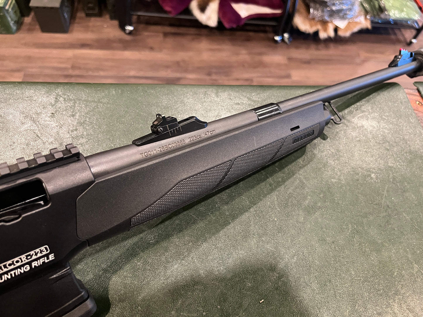 AKDAS ALCOR-223 SEMI-AUTOMATIC RIFLE – .223 REM / 5.56 NATO – WITH SUREFIRE TRAINER & ACCESSORIES