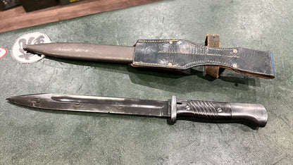 German WWII K98k Bayonet (S84/98 III pattern),  Carl Eickhorn, Solingen, matching bayonet and scabbard