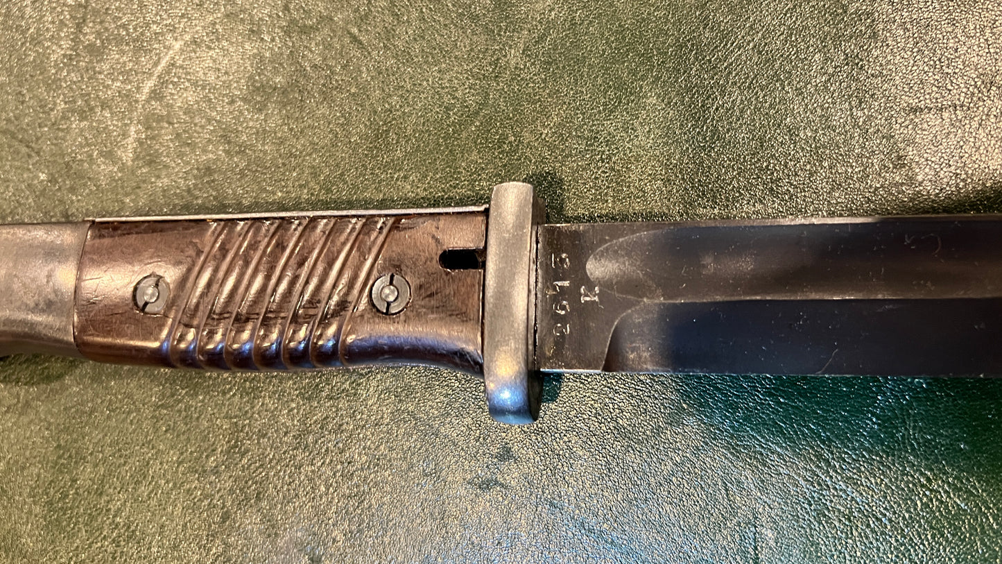 German WWII K98k Bayonet (S84/98 III pattern),  Carl Eickhorn, Solingen, matching bayonet and scabbard
