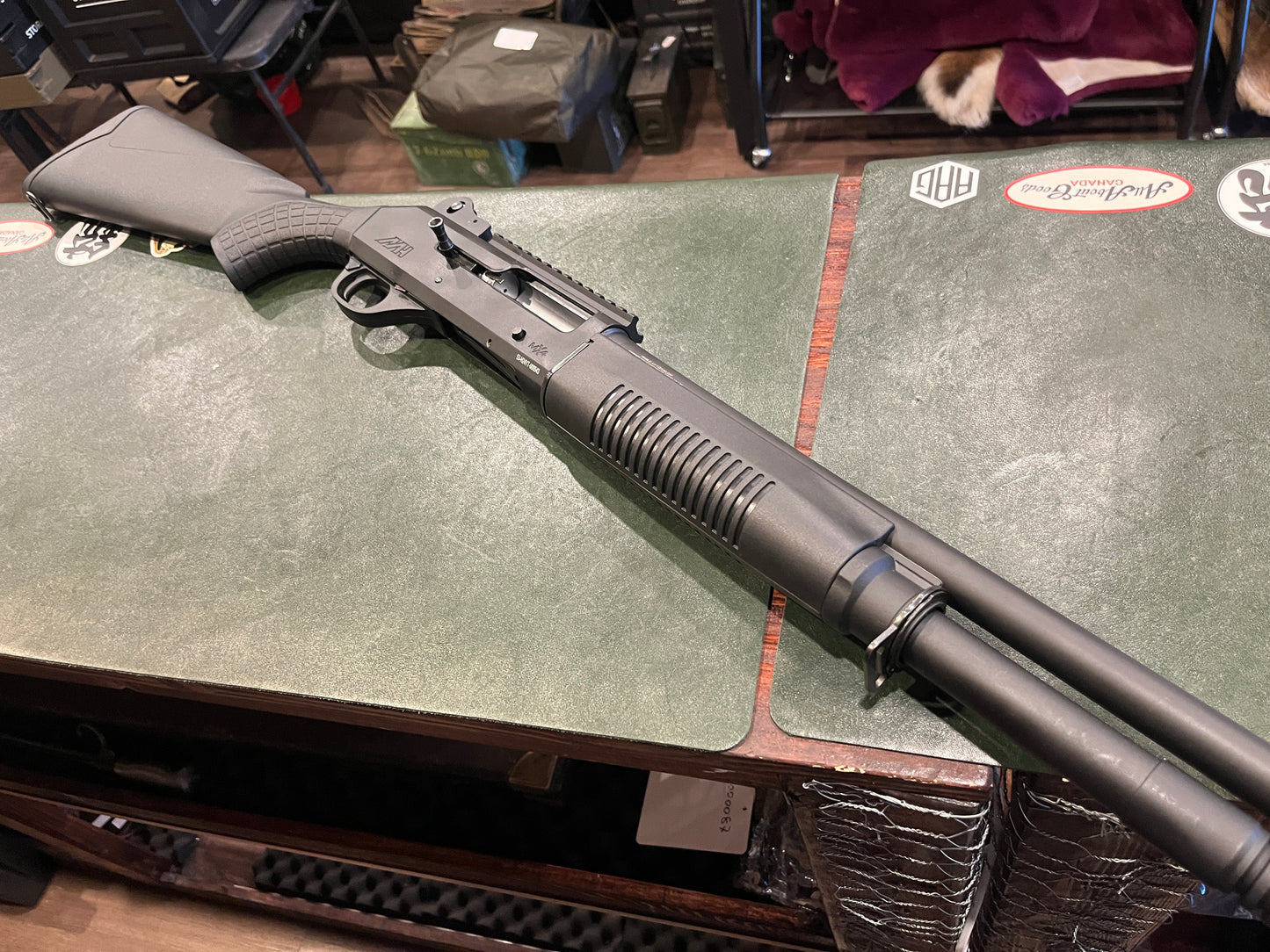 Hunt Group MX4 Semi-Automatic Tactical Shotgun – 12 Gauge – Never Fired – w/ Factory Hard Case & Accessories