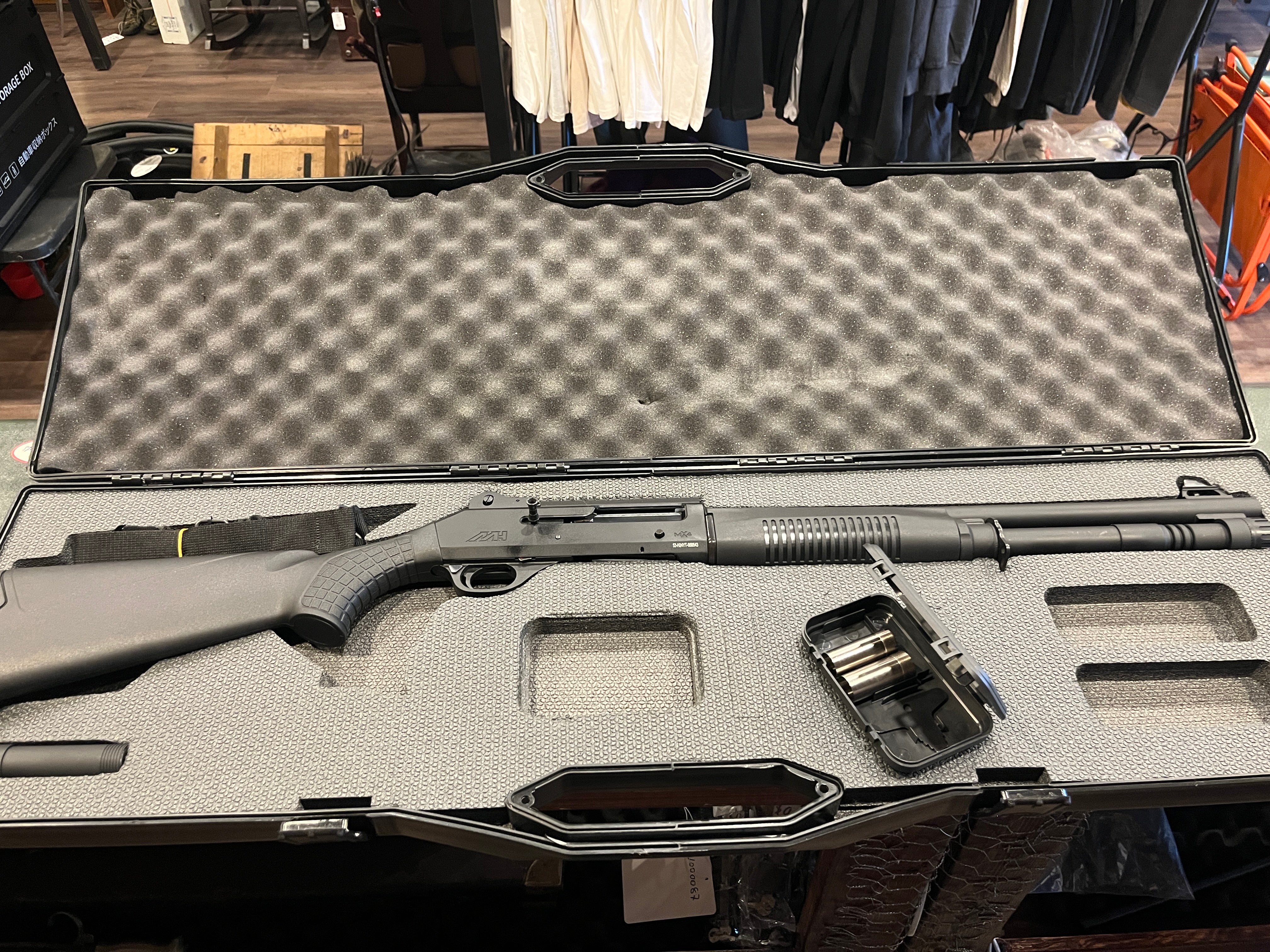 Hunt Group MX4 Semi-Automatic Tactical Shotgun – 12 Gauge – Never