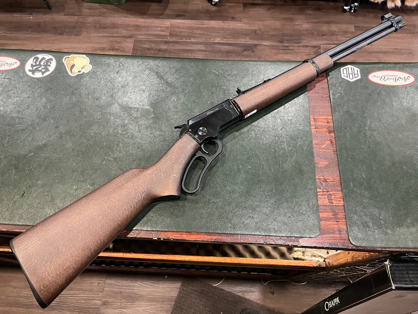CHIAPPA LA322 TAKE-DOWN LEVER ACTION .22 LR – 18.5" BARREL – ORIGINAL BOX – NEAR NEW CONDITION