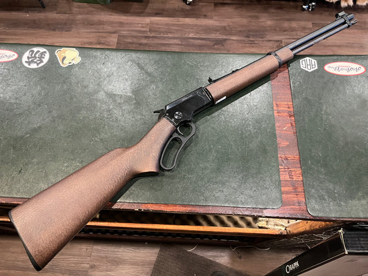 CHIAPPA LA322 TAKE-DOWN LEVER ACTION .22 LR – 18.5" BARREL – ORIGINAL BOX – NEAR NEW CONDITION