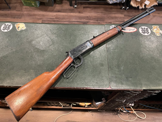 Winchester Model 94 Lever Action Rifle in .30-30 Winchester – Pre-64 Production