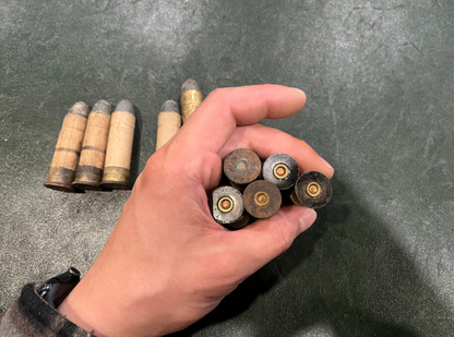 Vintage .577 Calibre Paper-Wrapped Cartridges ---1 Round
