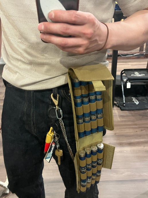 Pochette tactique pour cartouches de fusil de chasse calibre 12 – Peut contenir jusqu'à 24 cartouches, vert OD