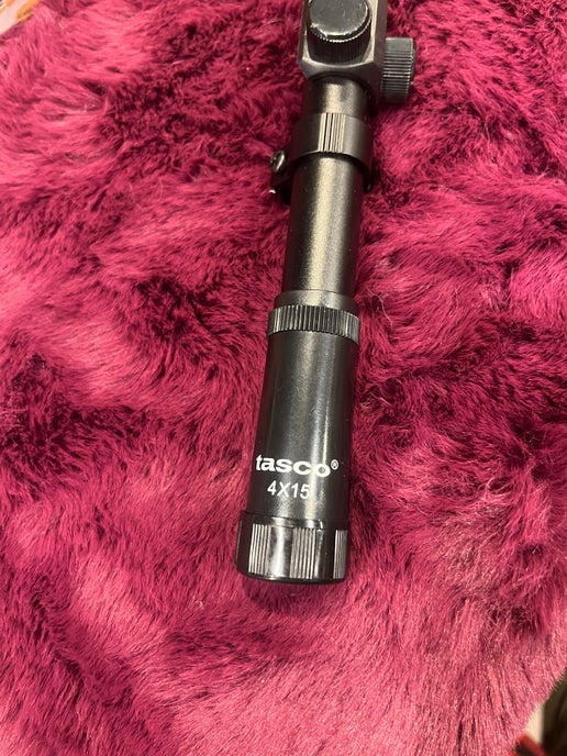 Tasco Rimfire 4x15mm 步枪瞄准镜，带 30/30 分划板 - 原装盒