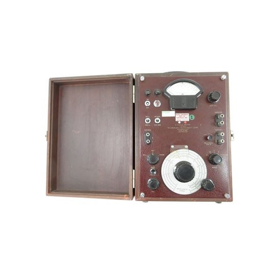 二战后美国军用 310-A 型 Z 角度计，由 Technology Instrument Corp. 制造。